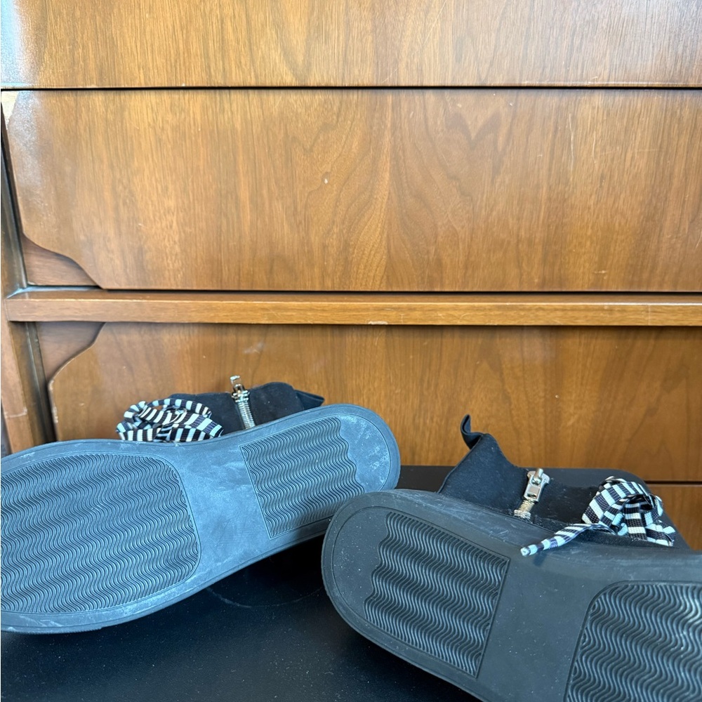 Dolls Kill Black Open-Toe Platform Lace-Up Sneakers with Striped Ribbon Laces - Picture 6 of 6